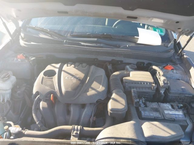 Photo 9 VIN: 5NPEB4AC0EH861382 - HYUNDAI SONATA 