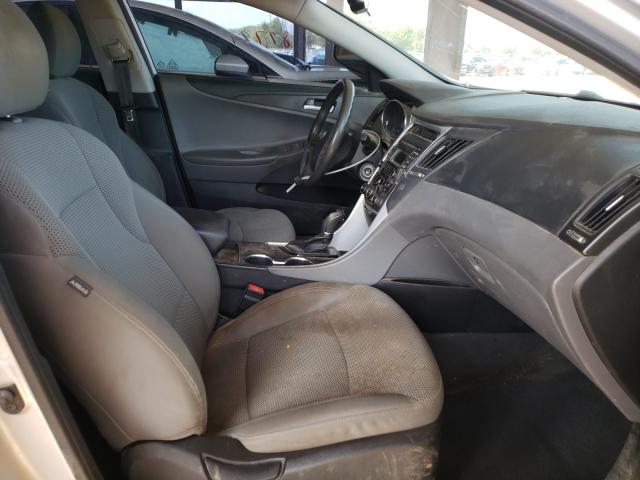 Photo 4 VIN: 5NPEB4AC0EH868154 - HYUNDAI SONATA GLS 