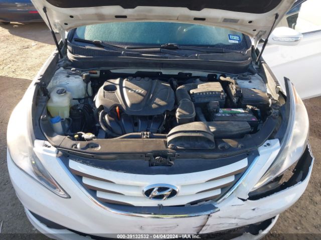 Photo 9 VIN: 5NPEB4AC0EH873421 - HYUNDAI SONATA 