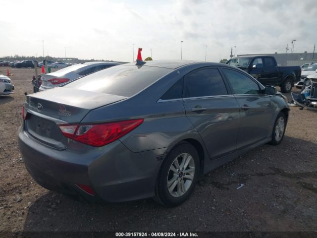 Photo 3 VIN: 5NPEB4AC0EH888694 - HYUNDAI SONATA 