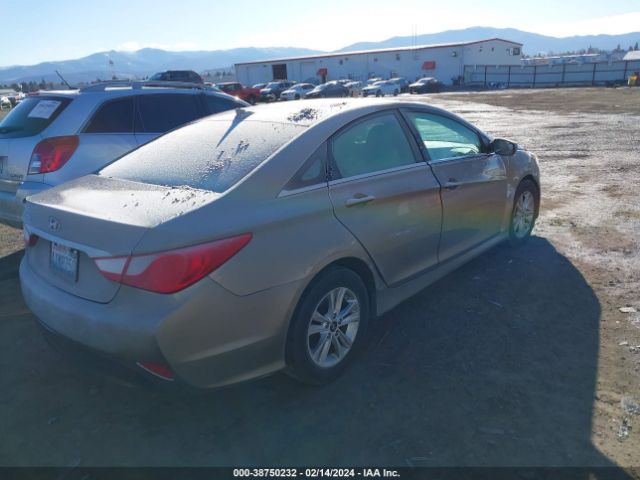 Photo 3 VIN: 5NPEB4AC0EH921550 - HYUNDAI SONATA 