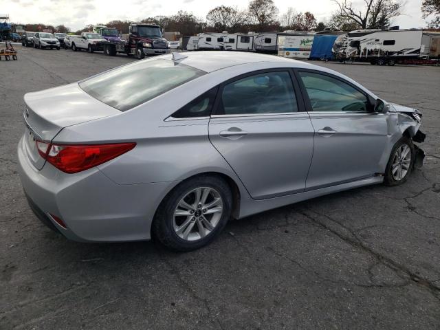 Photo 2 VIN: 5NPEB4AC0EH928546 - HYUNDAI SONATA GLS 