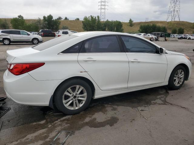 Photo 2 VIN: 5NPEB4AC1BH002278 - HYUNDAI SONATA GLS 