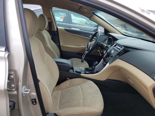 Photo 4 VIN: 5NPEB4AC1BH013197 - HYUNDAI SONATA GLS 