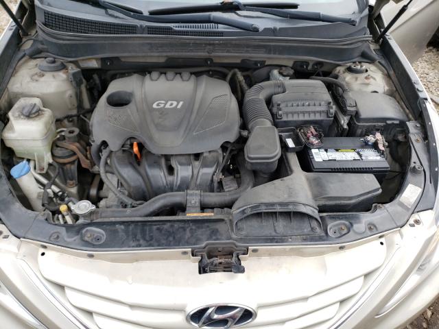 Photo 6 VIN: 5NPEB4AC1BH013197 - HYUNDAI SONATA GLS 