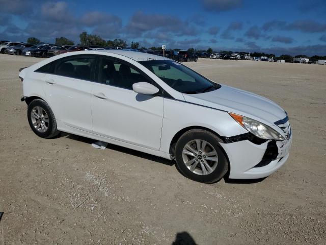 Photo 3 VIN: 5NPEB4AC1BH014494 - HYUNDAI SONATA 