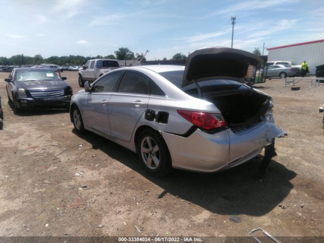 Photo 2 VIN: 5NPEB4AC1BH021882 - HYUNDAI SONATA 