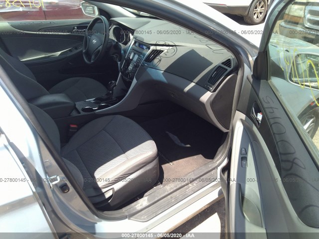 Photo 4 VIN: 5NPEB4AC1BH022630 - HYUNDAI SONATA 