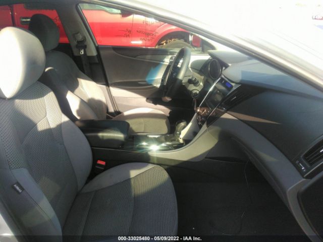 Photo 4 VIN: 5NPEB4AC1BH035037 - HYUNDAI SONATA 