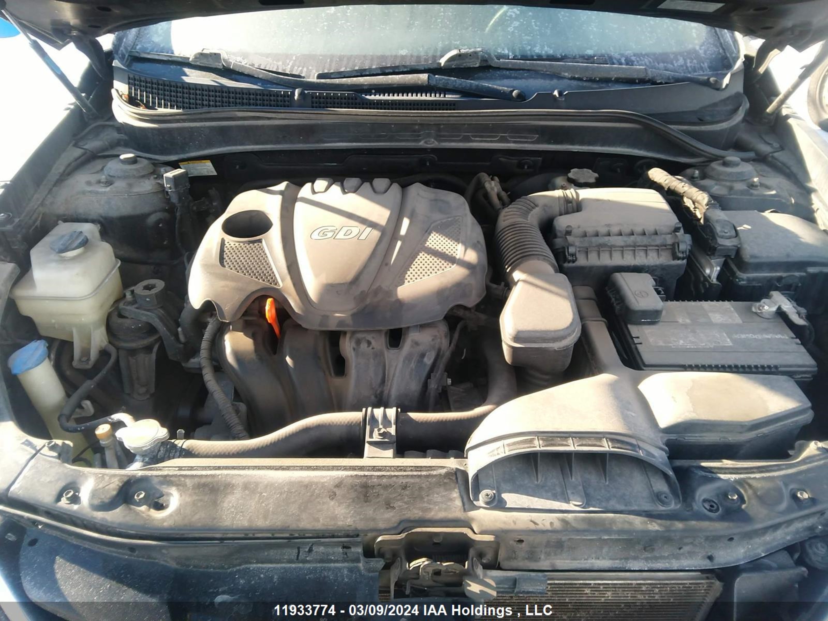 Photo 9 VIN: 5NPEB4AC1BH056454 - HYUNDAI SONATA 