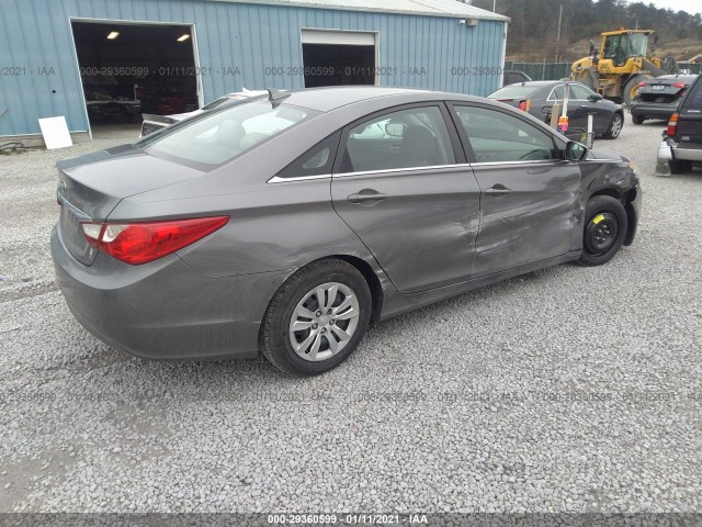 Photo 3 VIN: 5NPEB4AC1BH072055 - HYUNDAI SONATA 