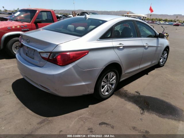 Photo 3 VIN: 5NPEB4AC1BH077711 - HYUNDAI SONATA 