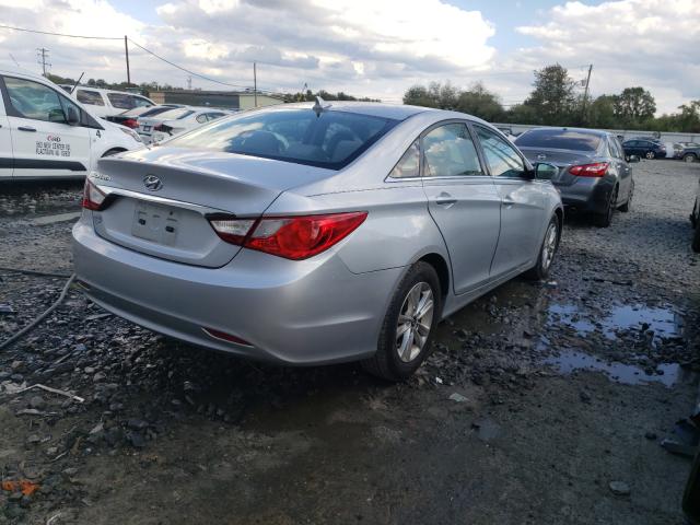 Photo 3 VIN: 5NPEB4AC1BH077773 - HYUNDAI SONATA GLS 