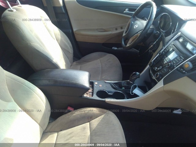 Photo 4 VIN: 5NPEB4AC1BH077868 - HYUNDAI SONATA 