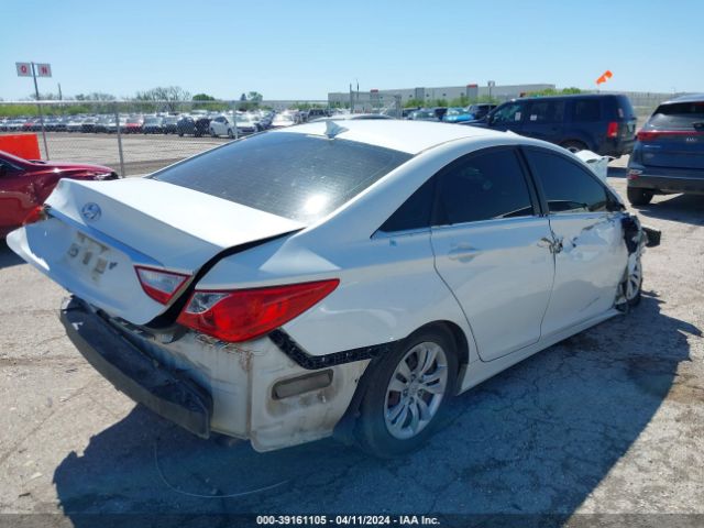 Photo 3 VIN: 5NPEB4AC1BH083119 - HYUNDAI SONATA 