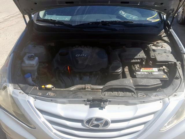 Photo 6 VIN: 5NPEB4AC1BH091382 - HYUNDAI SONATA GLS 