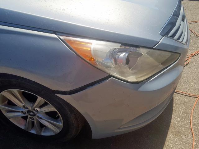 Photo 8 VIN: 5NPEB4AC1BH091382 - HYUNDAI SONATA GLS 