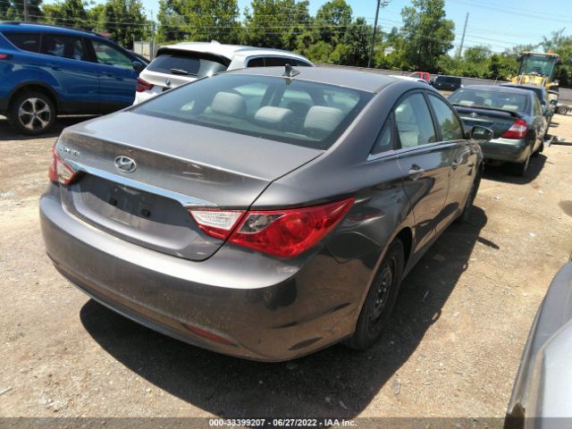 Photo 3 VIN: 5NPEB4AC1BH094329 - HYUNDAI SONATA 