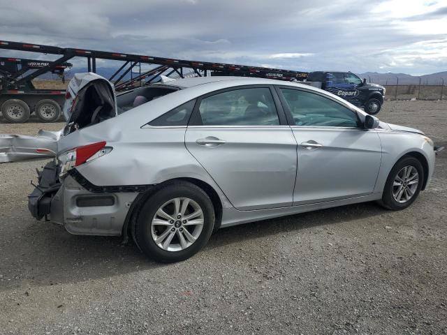 Photo 2 VIN: 5NPEB4AC1BH135056 - HYUNDAI SONATA GLS 