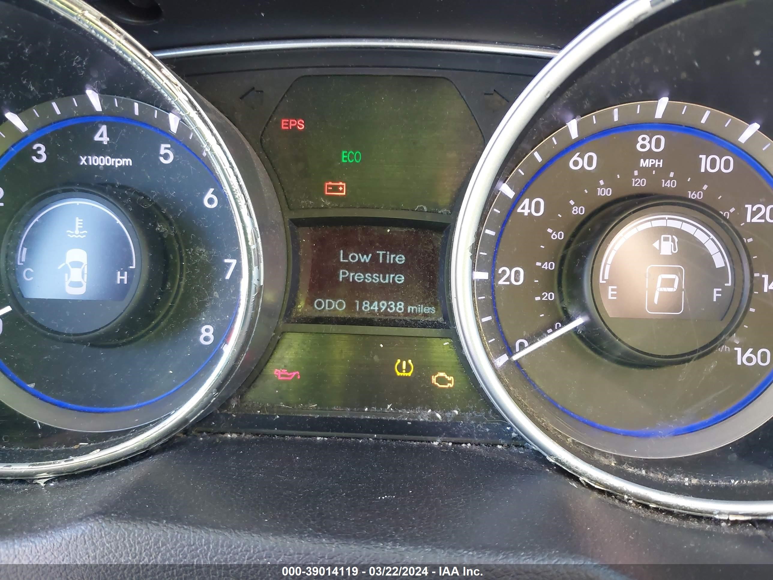 Photo 6 VIN: 5NPEB4AC1BH166064 - HYUNDAI SONATA 