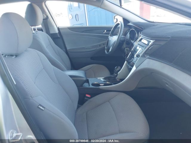 Photo 4 VIN: 5NPEB4AC1BH203047 - HYUNDAI SONATA 