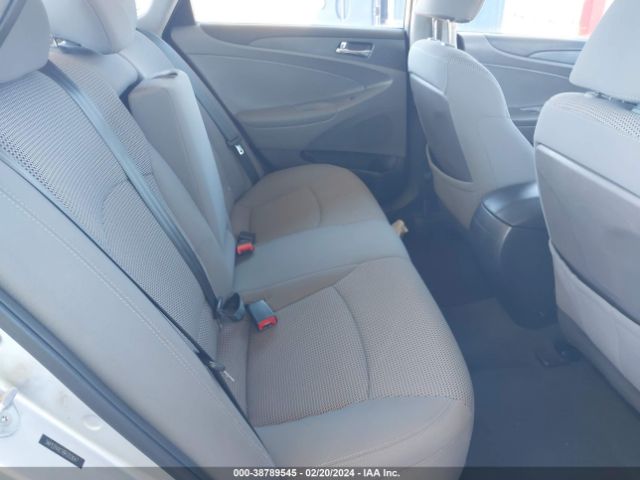 Photo 7 VIN: 5NPEB4AC1BH203047 - HYUNDAI SONATA 