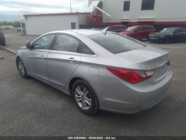 Photo 2 VIN: 5NPEB4AC1BH207373 - HYUNDAI SONATA 