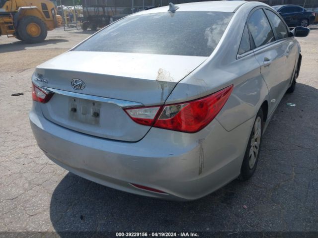 Photo 3 VIN: 5NPEB4AC1BH220947 - HYUNDAI SONATA 