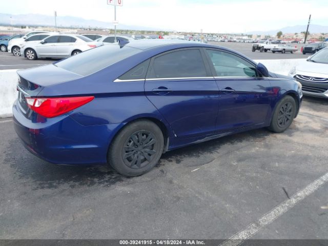 Photo 3 VIN: 5NPEB4AC1BH227588 - HYUNDAI SONATA 