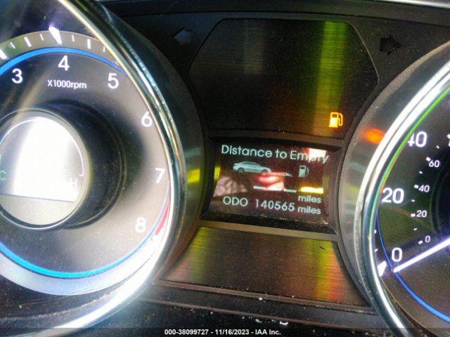 Photo 6 VIN: 5NPEB4AC1BH251082 - HYUNDAI SONATA 