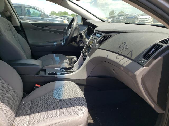 Photo 4 VIN: 5NPEB4AC1BH262891 - HYUNDAI SONATA 