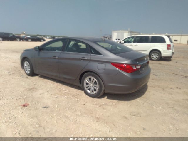 Photo 2 VIN: 5NPEB4AC1BH282543 - HYUNDAI SONATA 