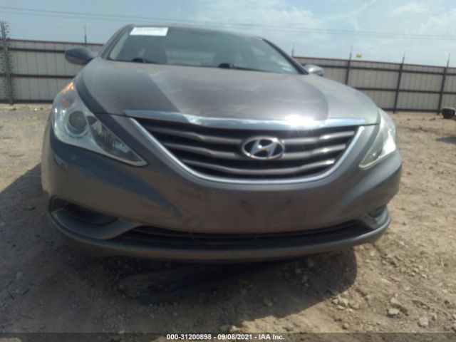 Photo 5 VIN: 5NPEB4AC1BH282543 - HYUNDAI SONATA 