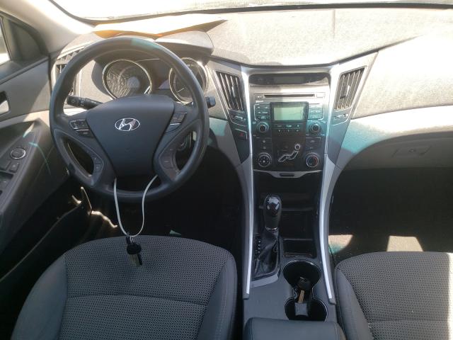 Photo 8 VIN: 5NPEB4AC1BH288651 - HYUNDAI SONATA GLS 