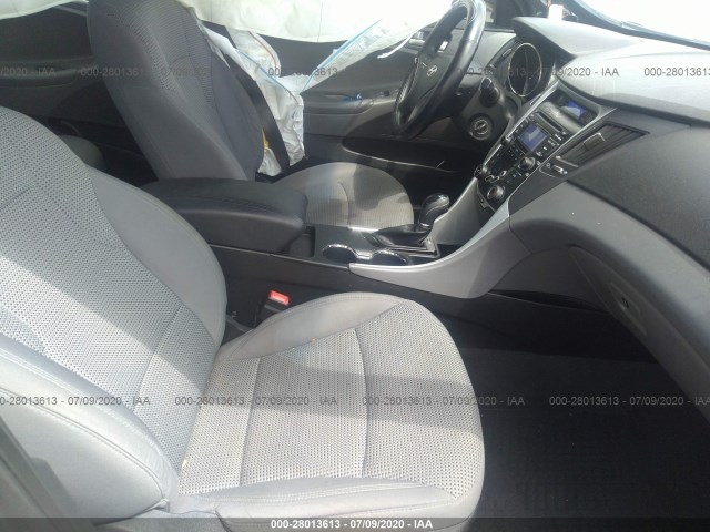 Photo 4 VIN: 5NPEB4AC1CH336358 - HYUNDAI SONATA 