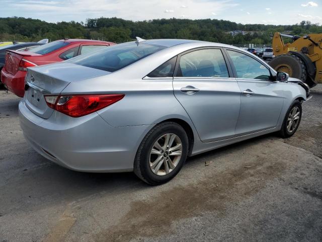 Photo 2 VIN: 5NPEB4AC1CH344069 - HYUNDAI SONATA 