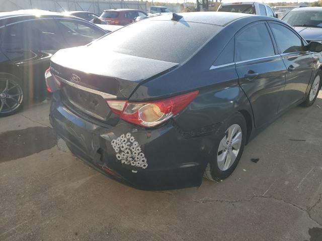 Photo 3 VIN: 5NPEB4AC1CH345982 - HYUNDAI SONATA GLS 