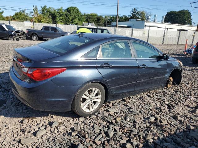 Photo 2 VIN: 5NPEB4AC1CH347702 - HYUNDAI SONATA GLS 