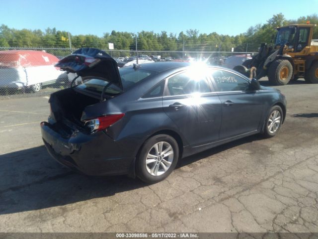 Photo 3 VIN: 5NPEB4AC1CH348431 - HYUNDAI SONATA 