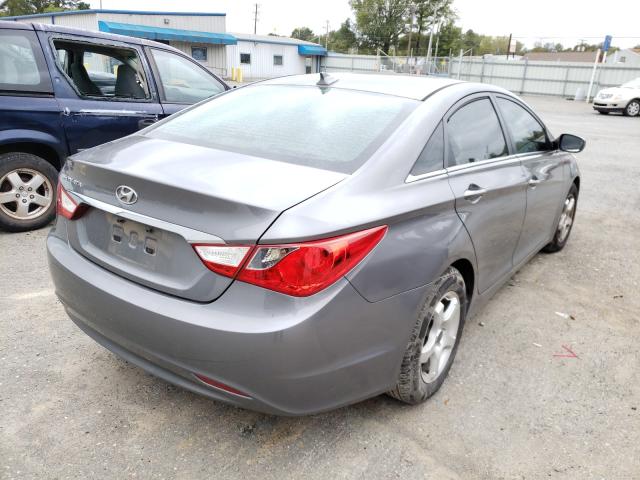 Photo 3 VIN: 5NPEB4AC1CH356917 - HYUNDAI SONATA GLS 