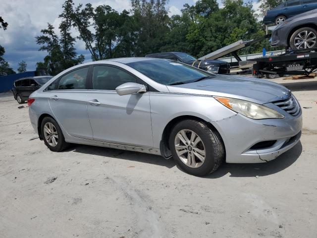 Photo 3 VIN: 5NPEB4AC1CH357954 - HYUNDAI SONATA 