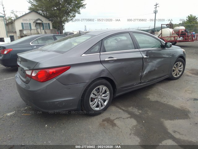 Photo 3 VIN: 5NPEB4AC1CH358313 - HYUNDAI SONATA 