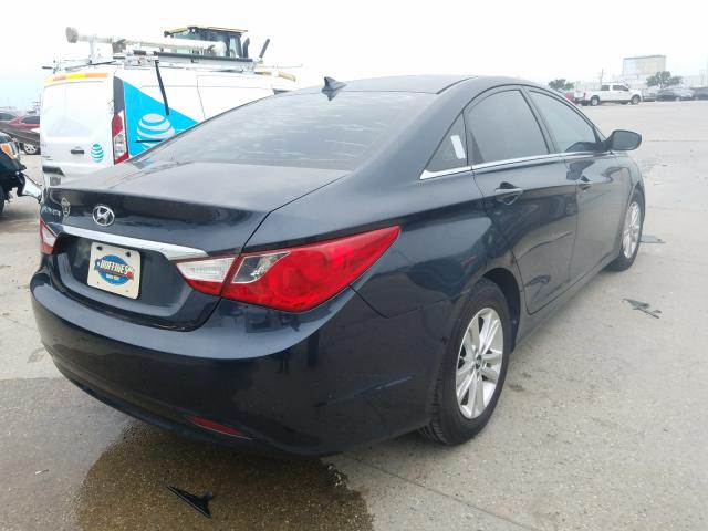 Photo 3 VIN: 5NPEB4AC1CH372258 - HYUNDAI SONATA GLS 