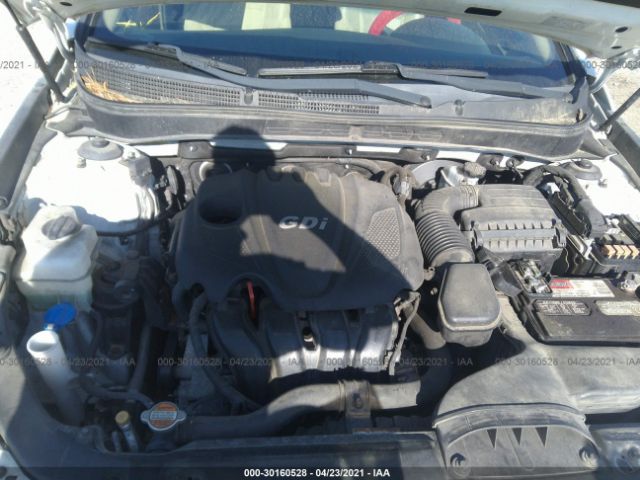 Photo 9 VIN: 5NPEB4AC1CH392851 - HYUNDAI SONATA 