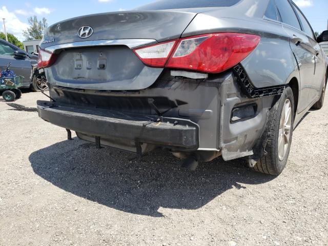 Photo 8 VIN: 5NPEB4AC1CH409762 - HYUNDAI SONATA GLS 