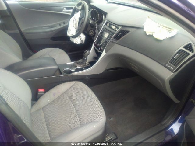 Photo 4 VIN: 5NPEB4AC1CH429140 - HYUNDAI SONATA 