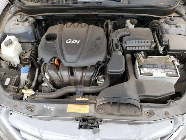 Photo 6 VIN: 5NPEB4AC1CH439151 - HYUNDAI SONATA GLS 