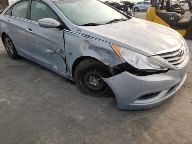 Photo 8 VIN: 5NPEB4AC1CH452997 - HYUNDAI SONATA GLS 