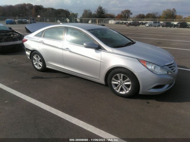 Photo 0 VIN: 5NPEB4AC1CH454927 - HYUNDAI SONATA 