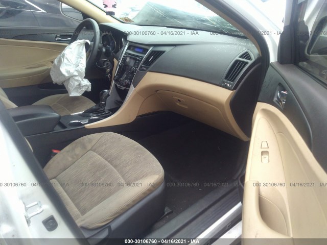 Photo 4 VIN: 5NPEB4AC1CH463398 - HYUNDAI SONATA 